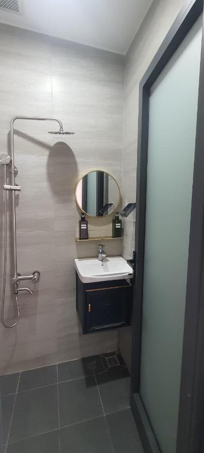 Karola Hotel Дананг Экстерьер фото